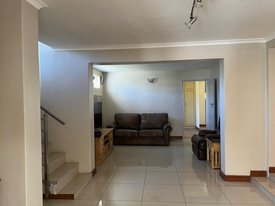  Bedroom Property for Sale in Tygerdal Western Cape